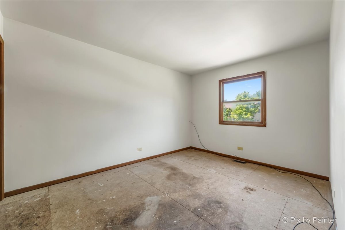 1208 Hilltop Boulevard, McHenry, IL 60050