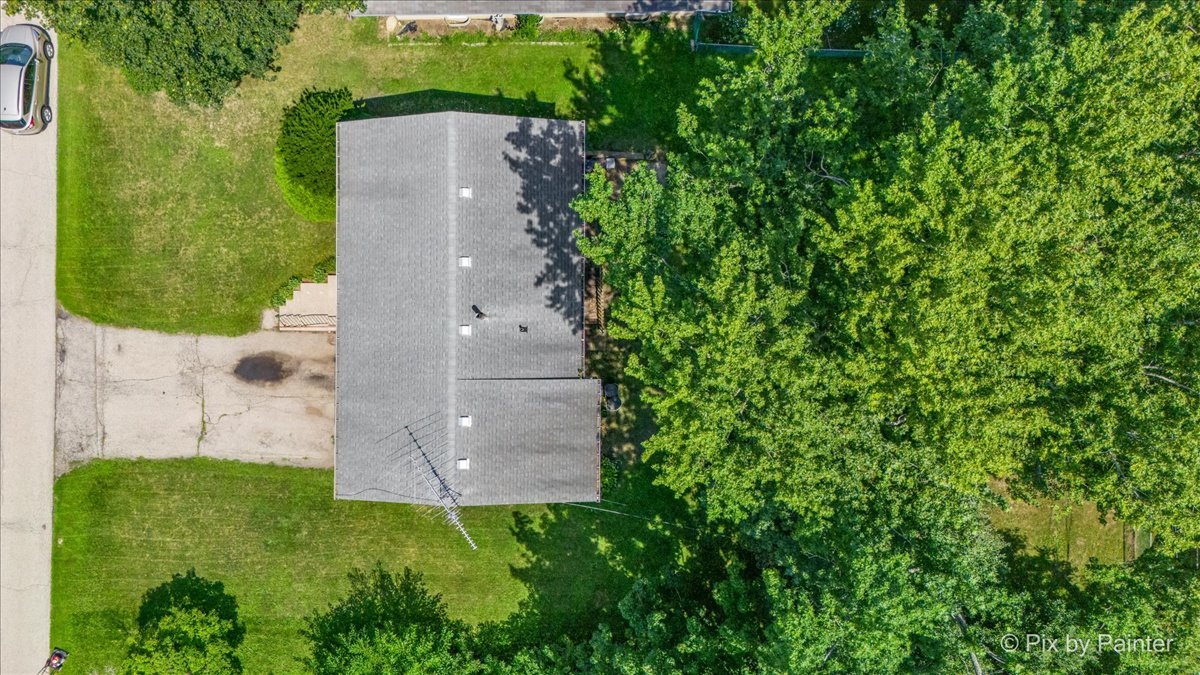 1208 Hilltop Boulevard, McHenry, IL 60050