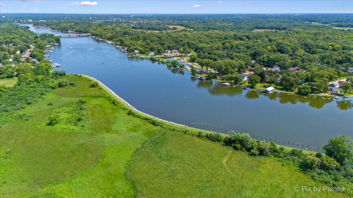 1208 Hilltop Boulevard, McHenry, IL 60050