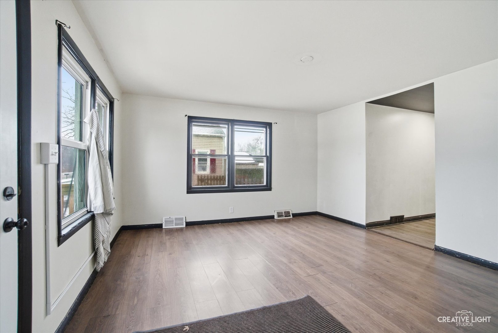 816 S Ottawa Street, Earlville, IL 60518