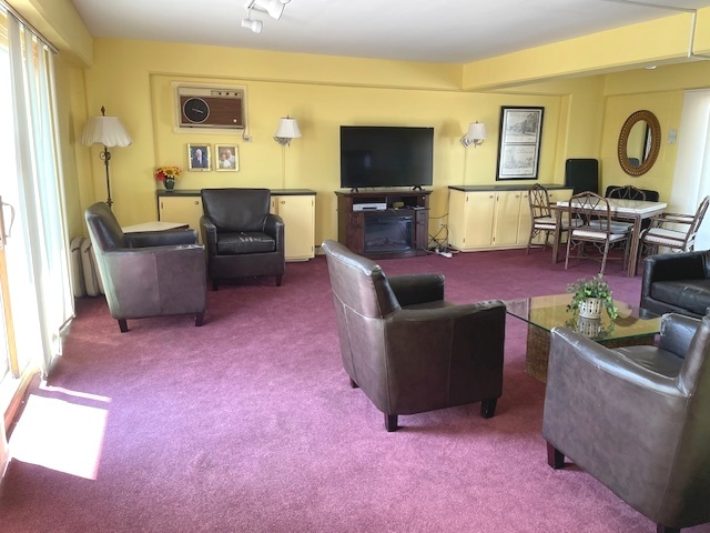 141 N La Grange Road #504, La Grange, IL 60525