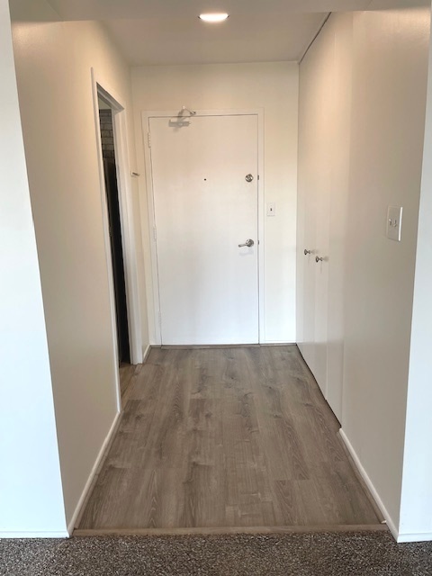 141 N La Grange Road #504, La Grange, IL 60525