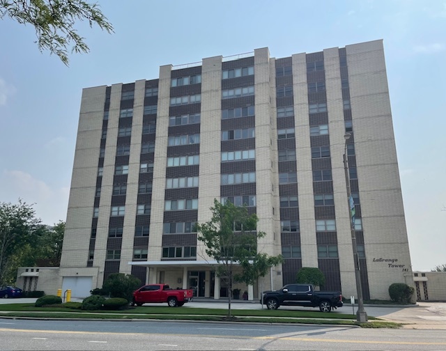 141 N La Grange Road #504, La Grange, IL 60525