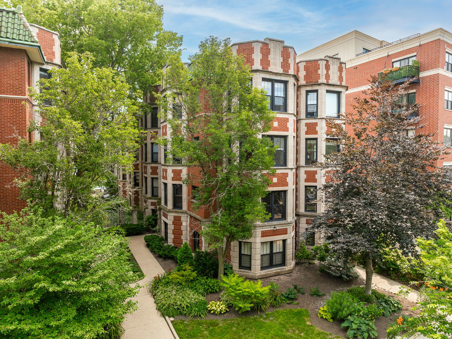 7631 N Eastlake Terrace #2A-3A, Chicago, IL 60626