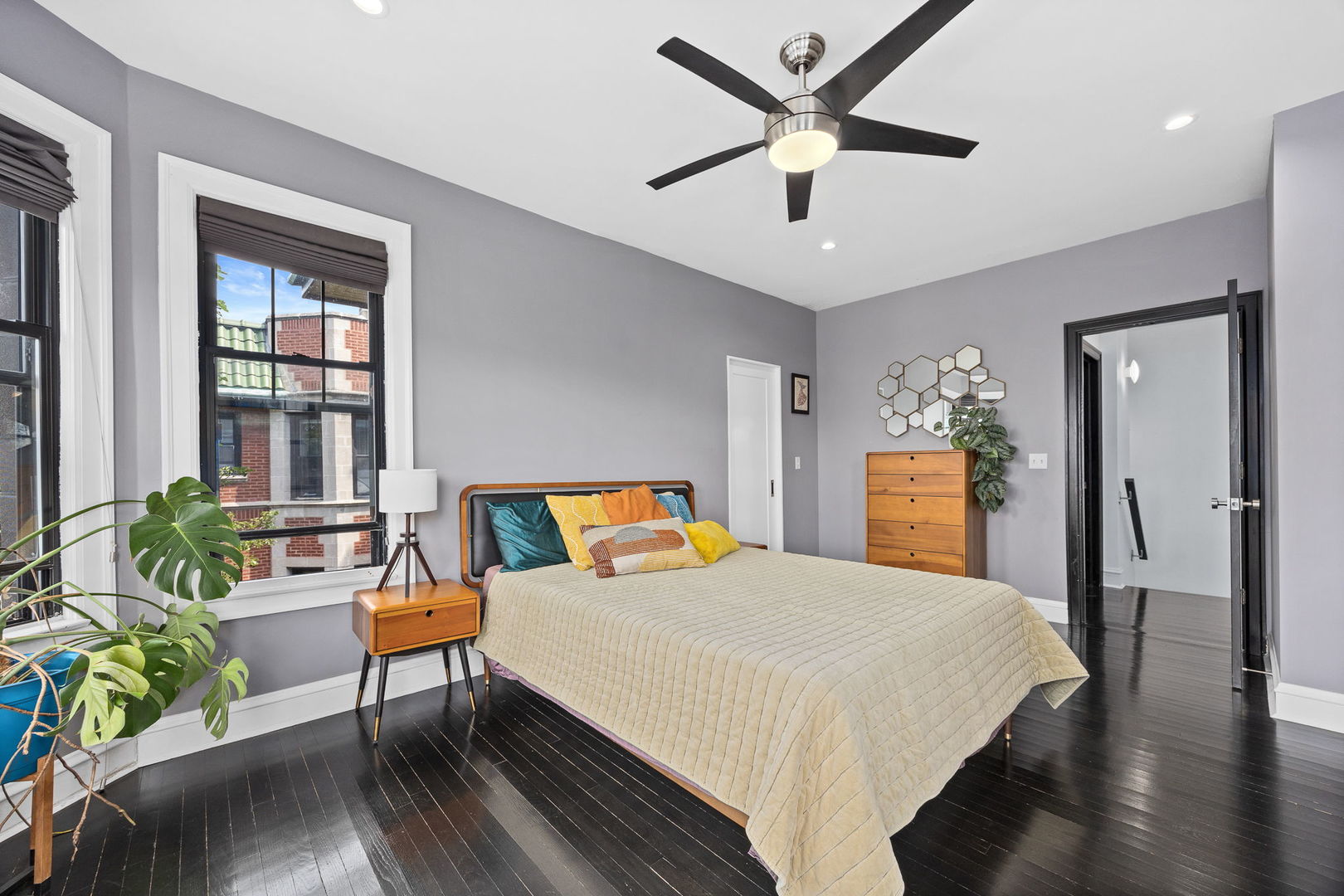 7631 N Eastlake Terrace #2A-3A, Chicago, IL 60626