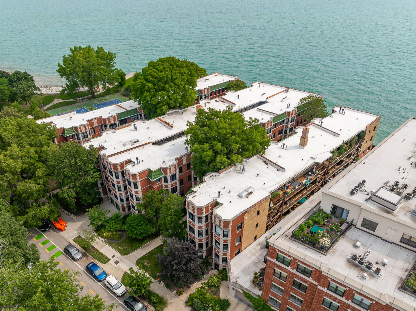 7631 N Eastlake Terrace #2A-3A, Chicago, IL 60626