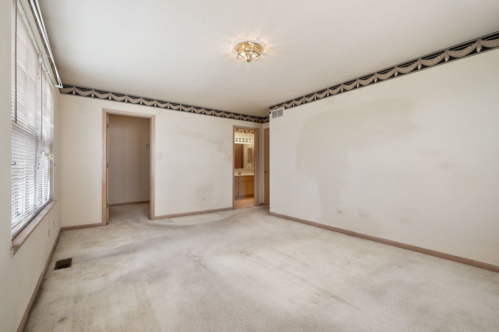16142 Bormet Drive, Tinley Park, IL 60477