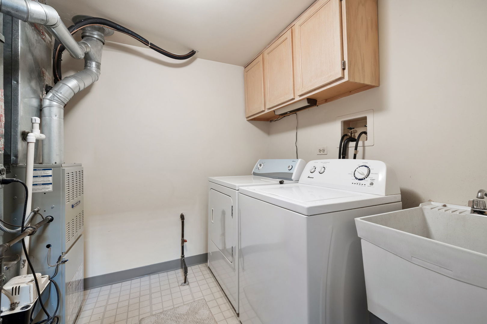 16142 Bormet Drive, Tinley Park, IL 60477