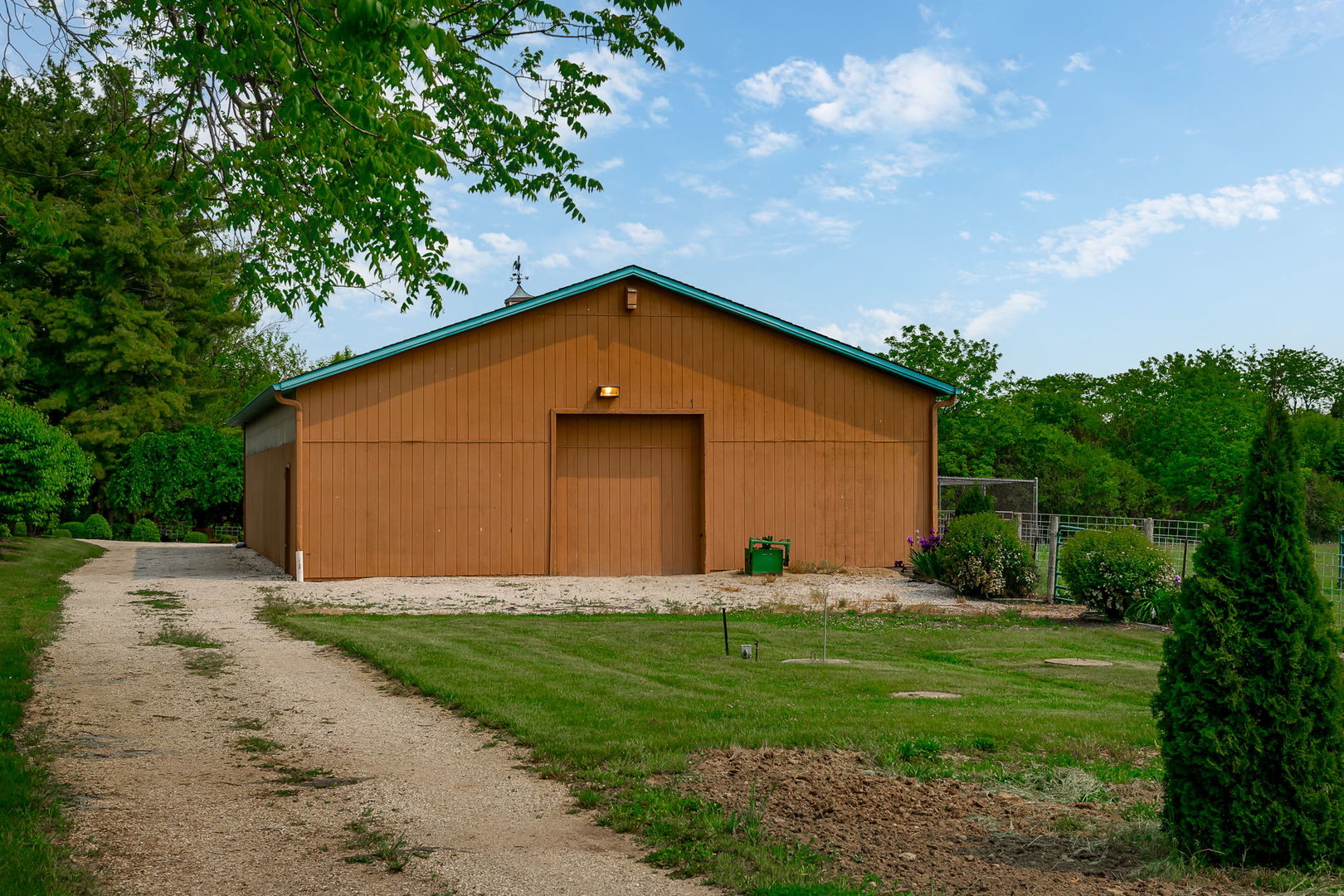 29295 N Callahan Road, Wauconda, IL 60084