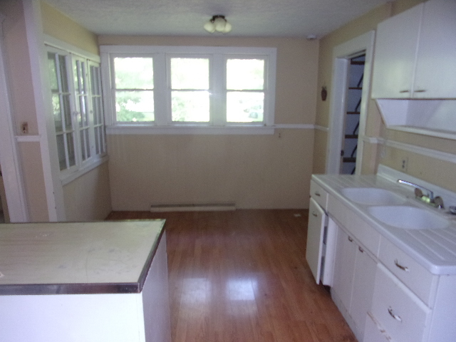 201 E North Street, Waynesville, IL 61778