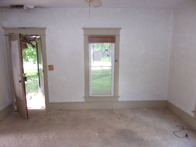 201 E North Street, Waynesville, IL 61778