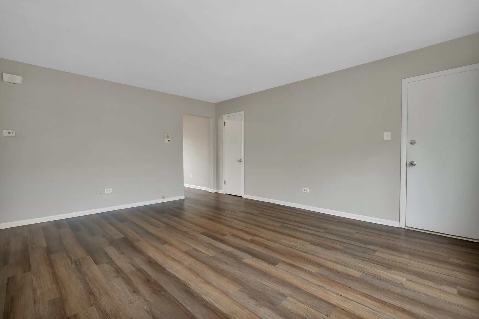 42 S Waiola Avenue #02, La Grange, IL 60525