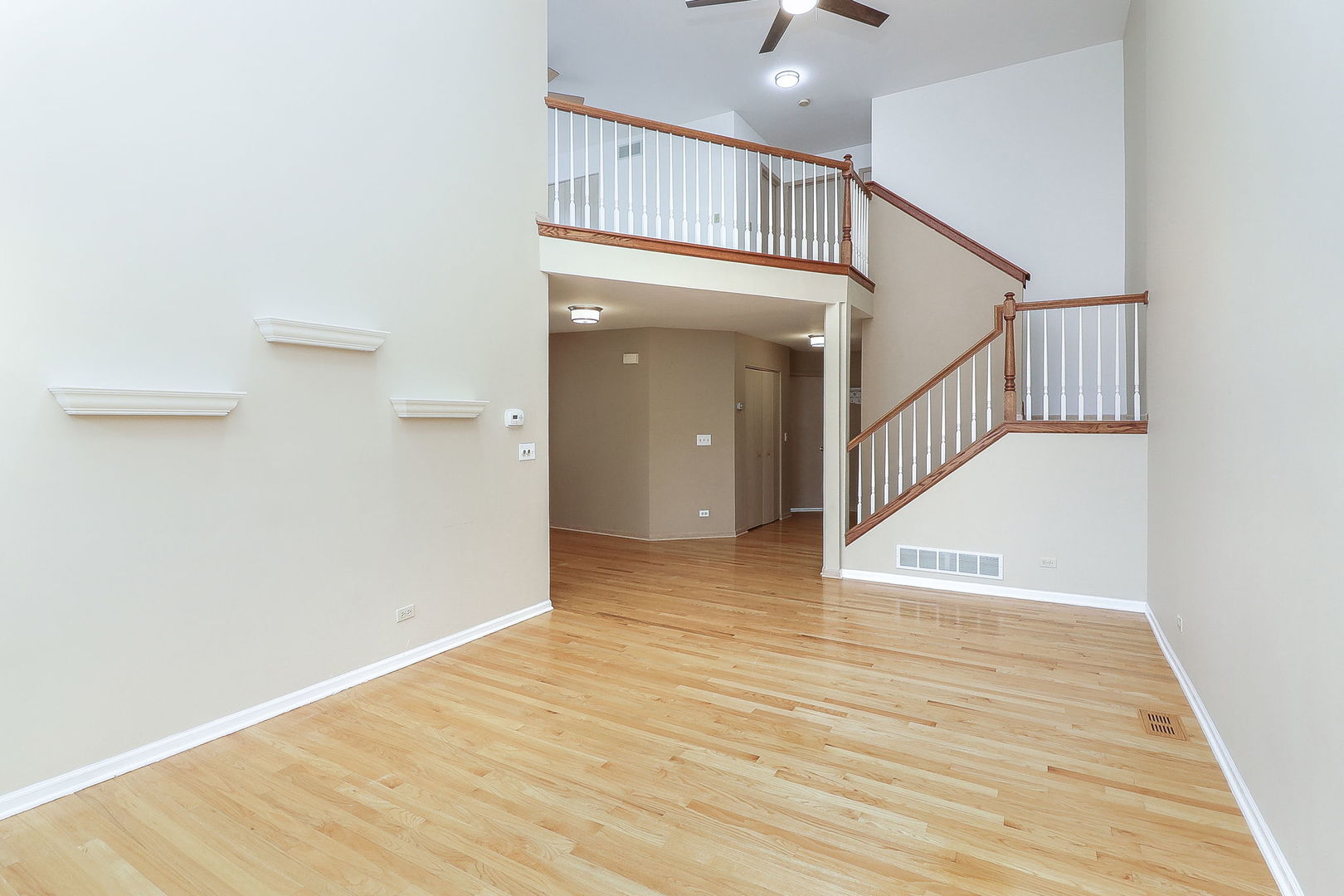 2007 Thornwood Circle, St. Charles, IL 60174