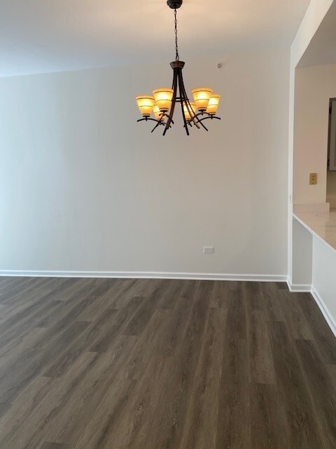 1105 E Cambria Lane #1105, Lombard, IL 60148