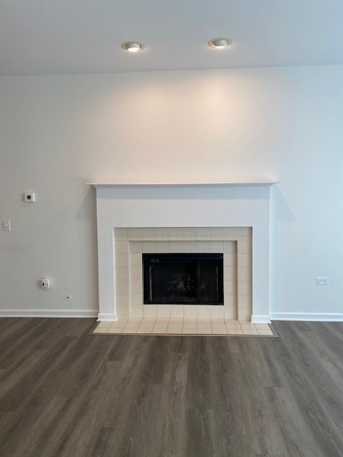 1105 E Cambria Lane #1105, Lombard, IL 60148
