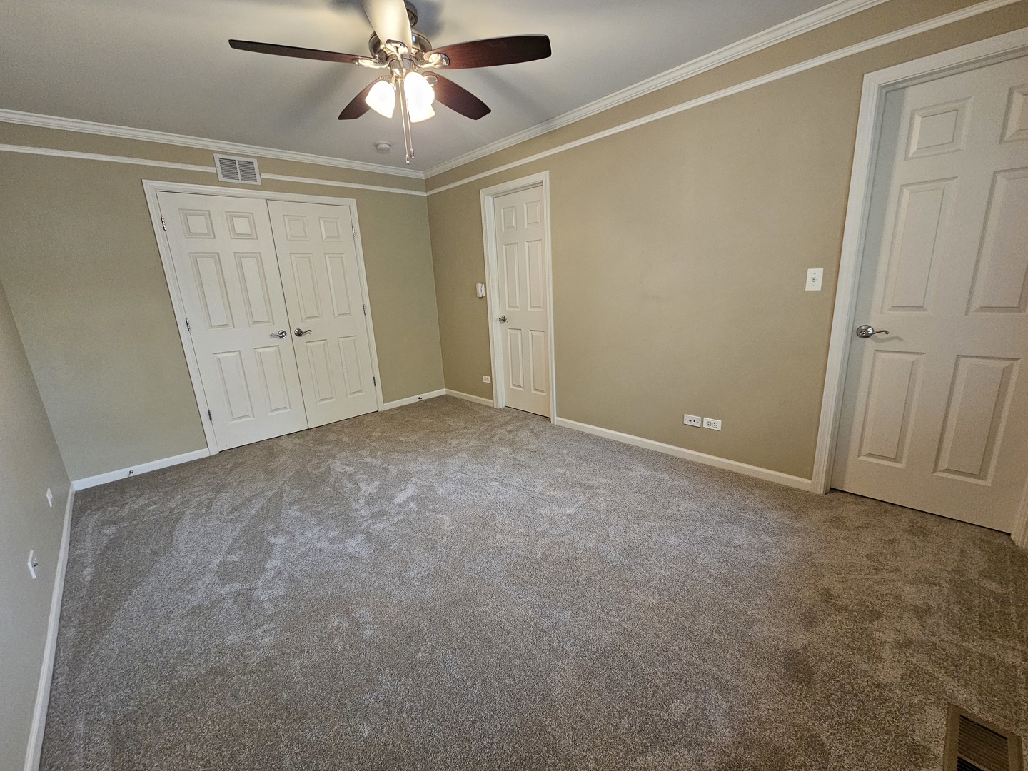 504 Lancaster Drive, Pingree Grove, IL 60140