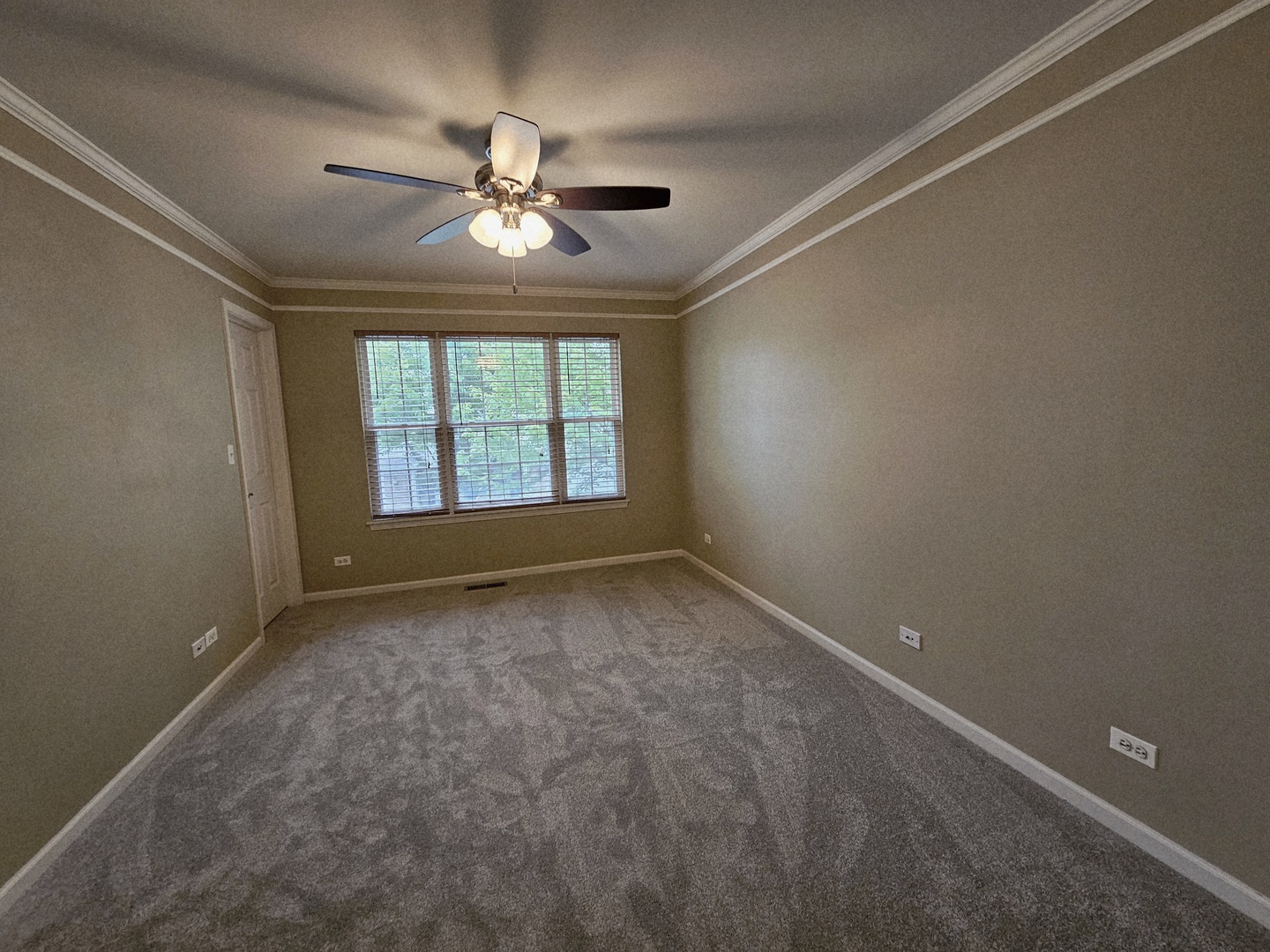 504 Lancaster Drive, Pingree Grove, IL 60140