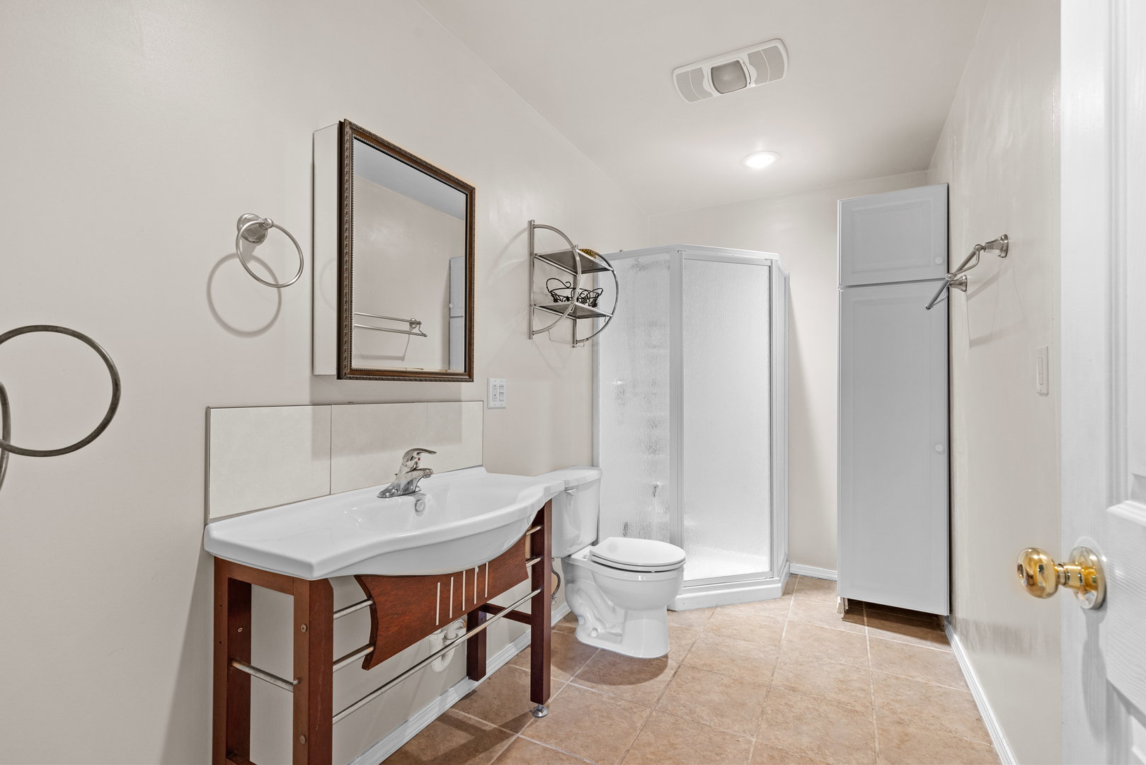 27 Hole In The Wall Court, Wilmington, IL 60481