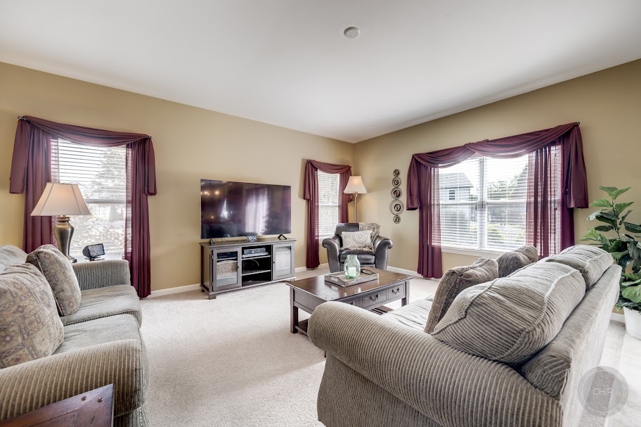 777 N Mather Court, Romeoville, IL 60446