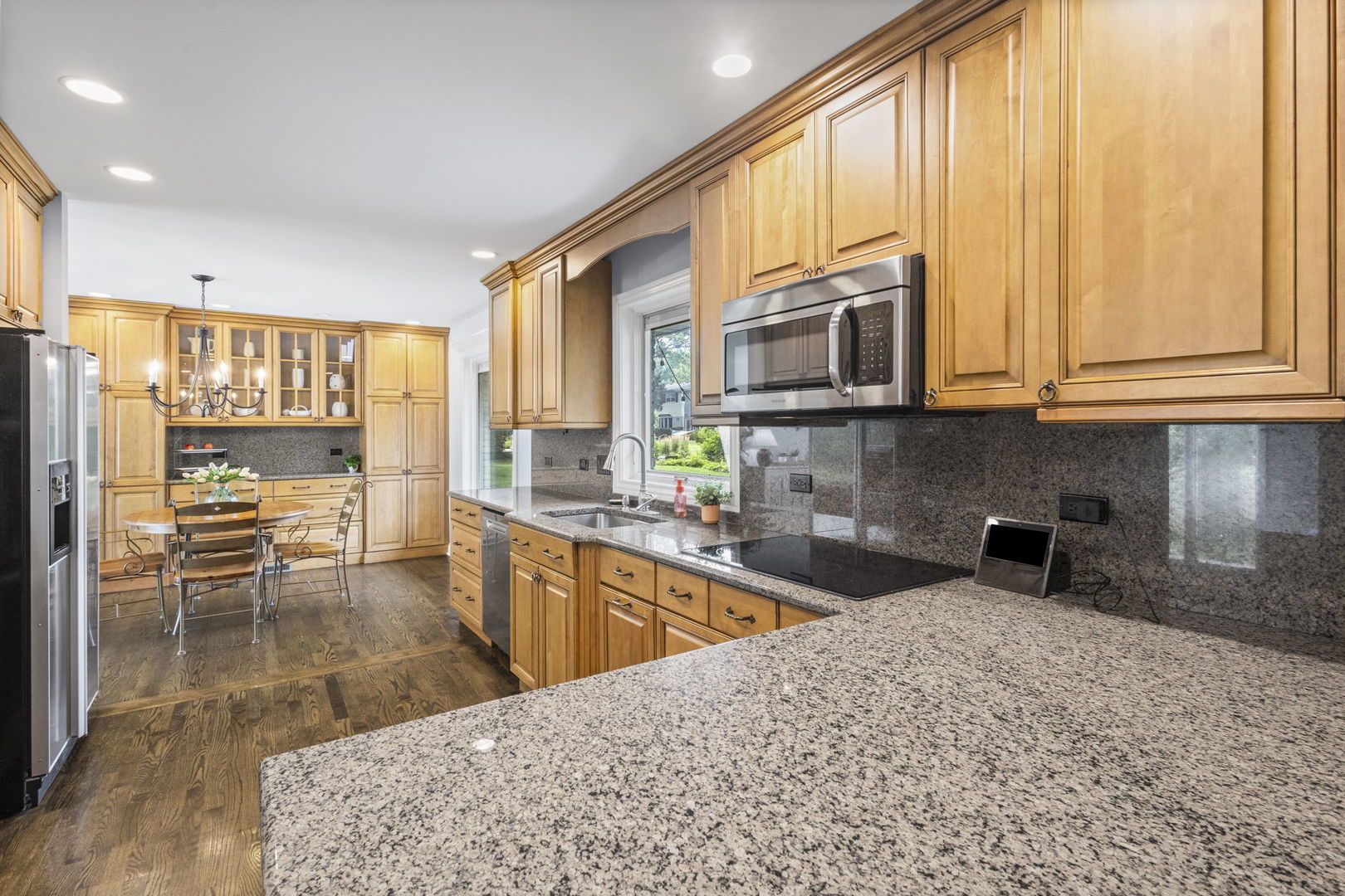 516 S Patton Avenue, Arlington Heights, IL 60005