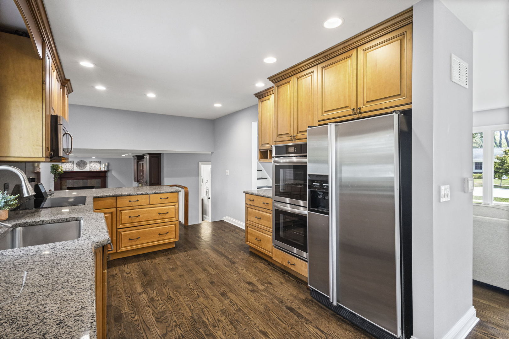 516 S Patton Avenue, Arlington Heights, IL 60005
