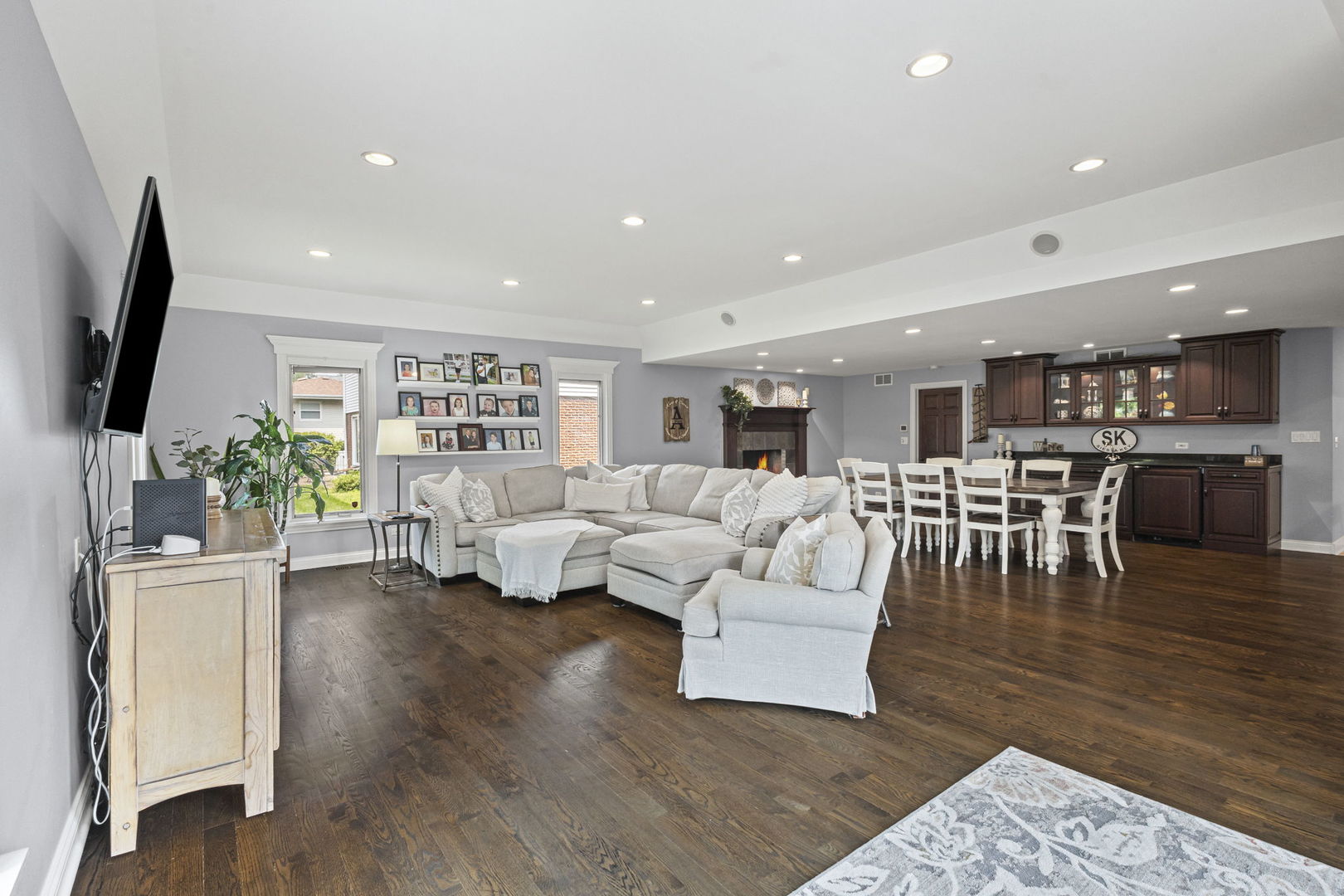 516 S Patton Avenue, Arlington Heights, IL 60005