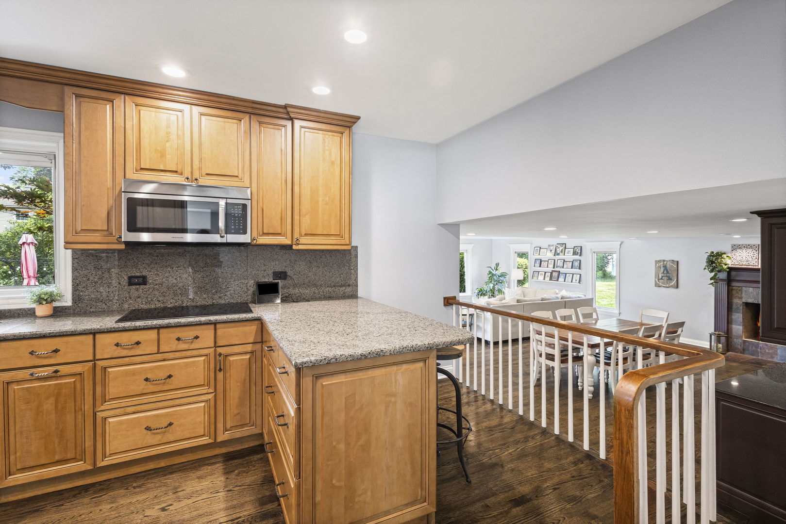 516 S Patton Avenue, Arlington Heights, IL 60005