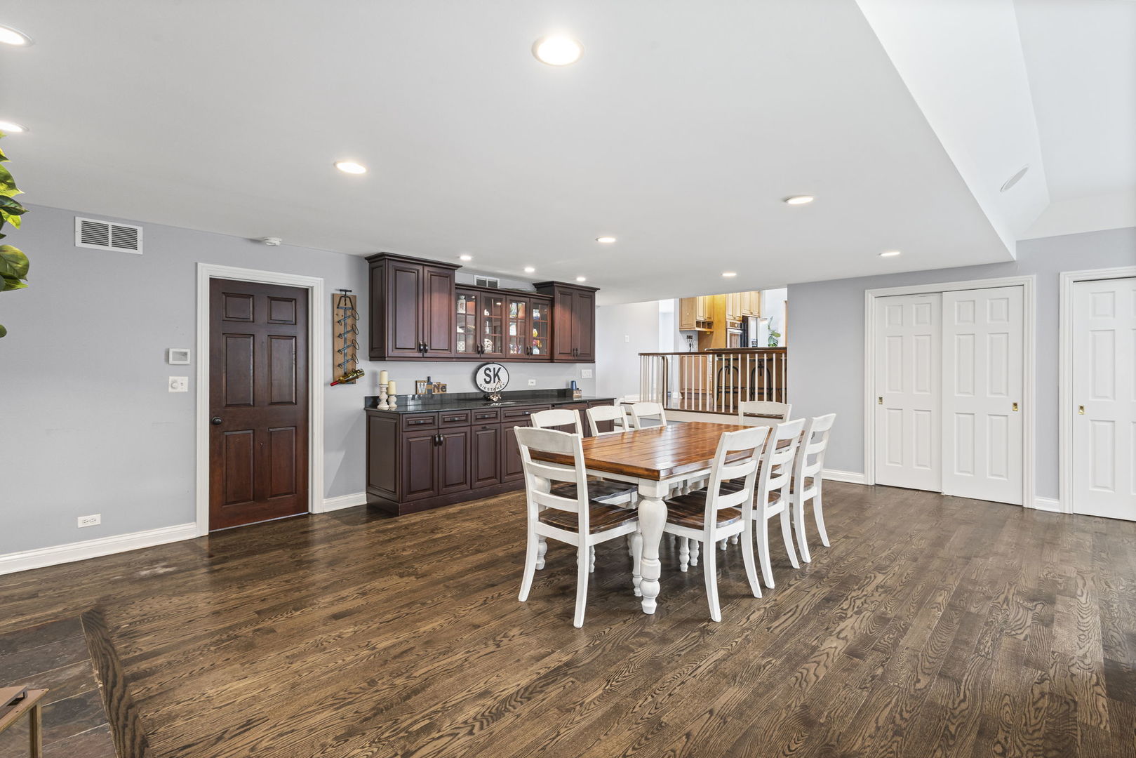 516 S Patton Avenue, Arlington Heights, IL 60005
