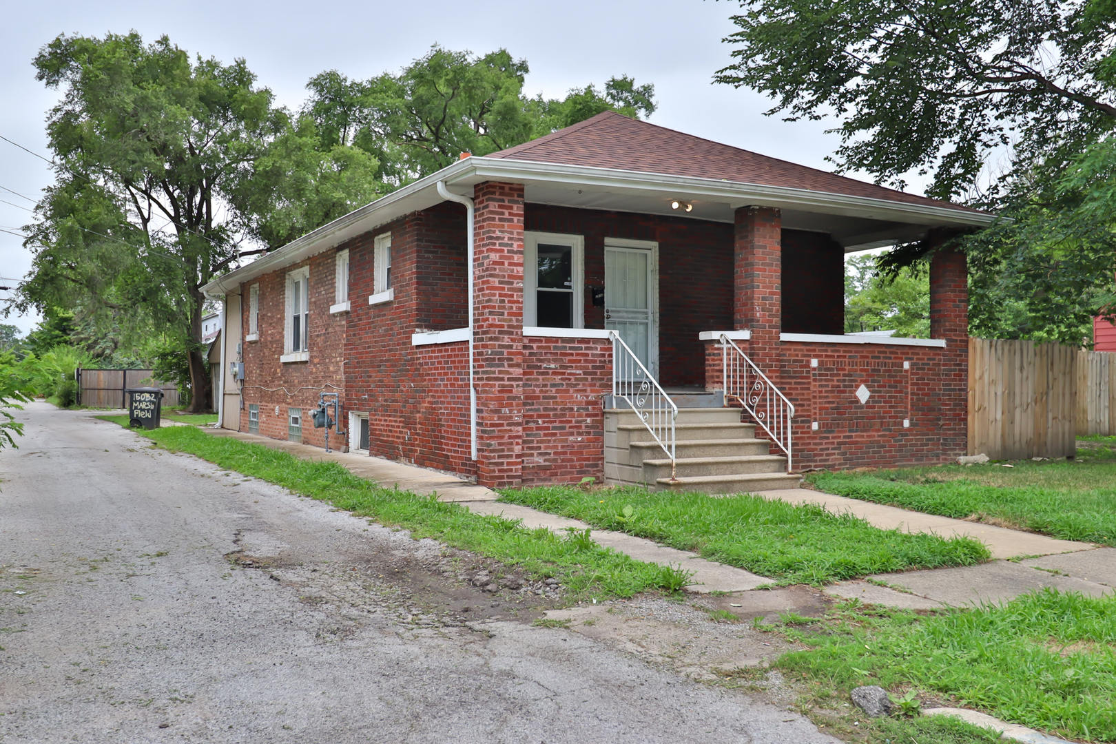 15032 Marshfield Avenue, Harvey, IL 60426