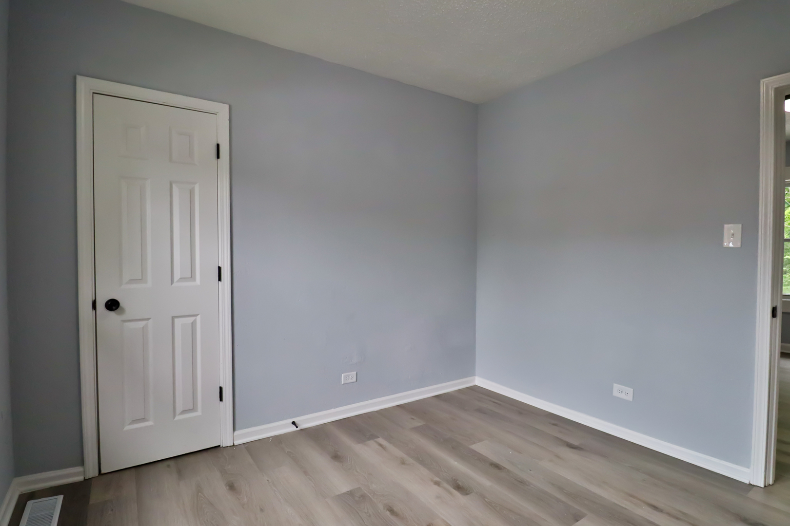 15032 Marshfield Avenue, Harvey, IL 60426