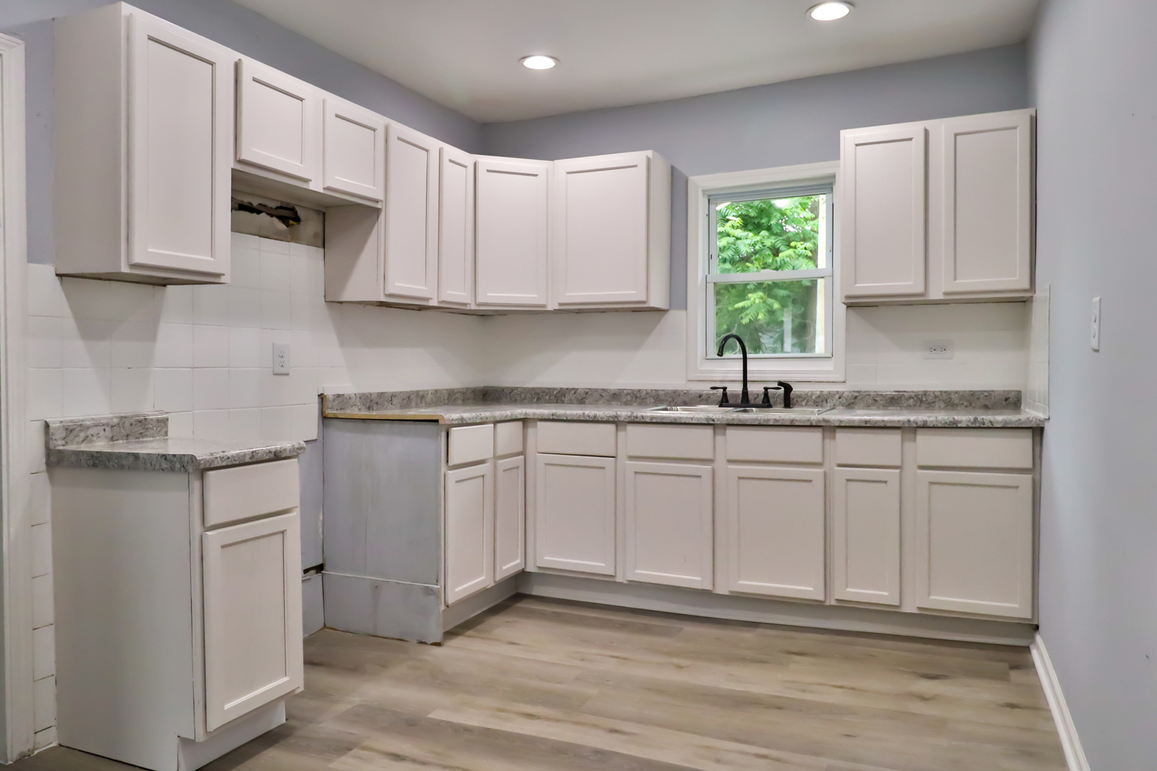 15032 Marshfield Avenue, Harvey, IL 60426