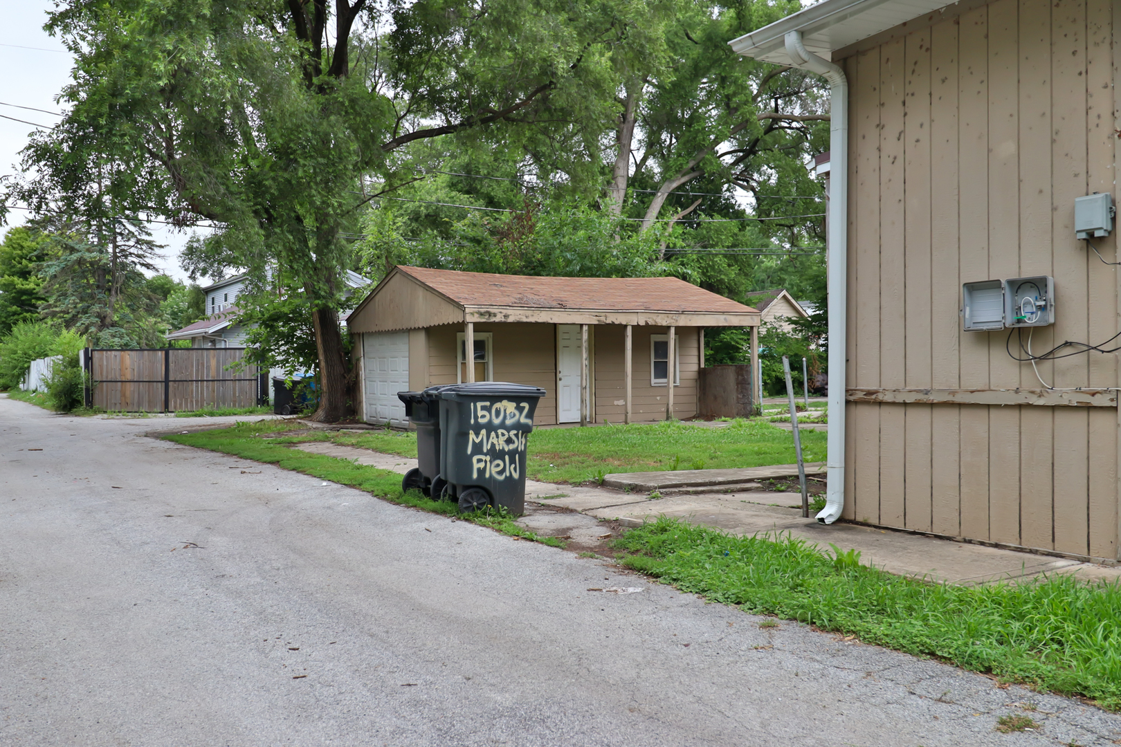 15032 Marshfield Avenue, Harvey, IL 60426