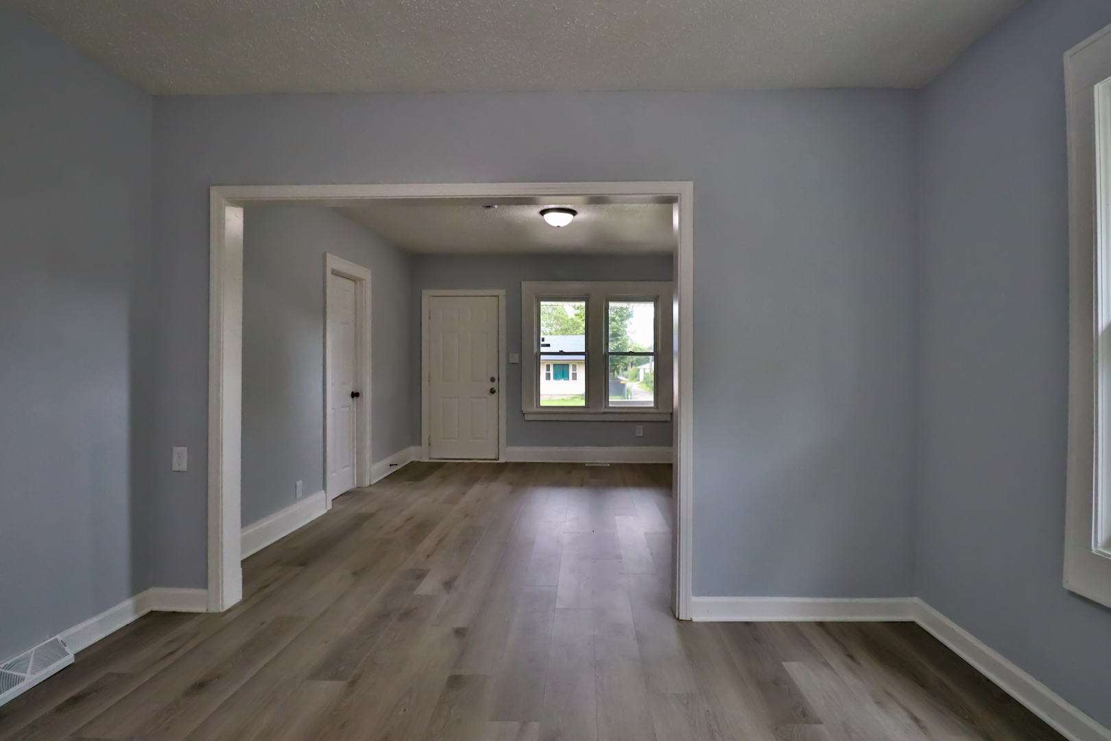 15032 Marshfield Avenue, Harvey, IL 60426