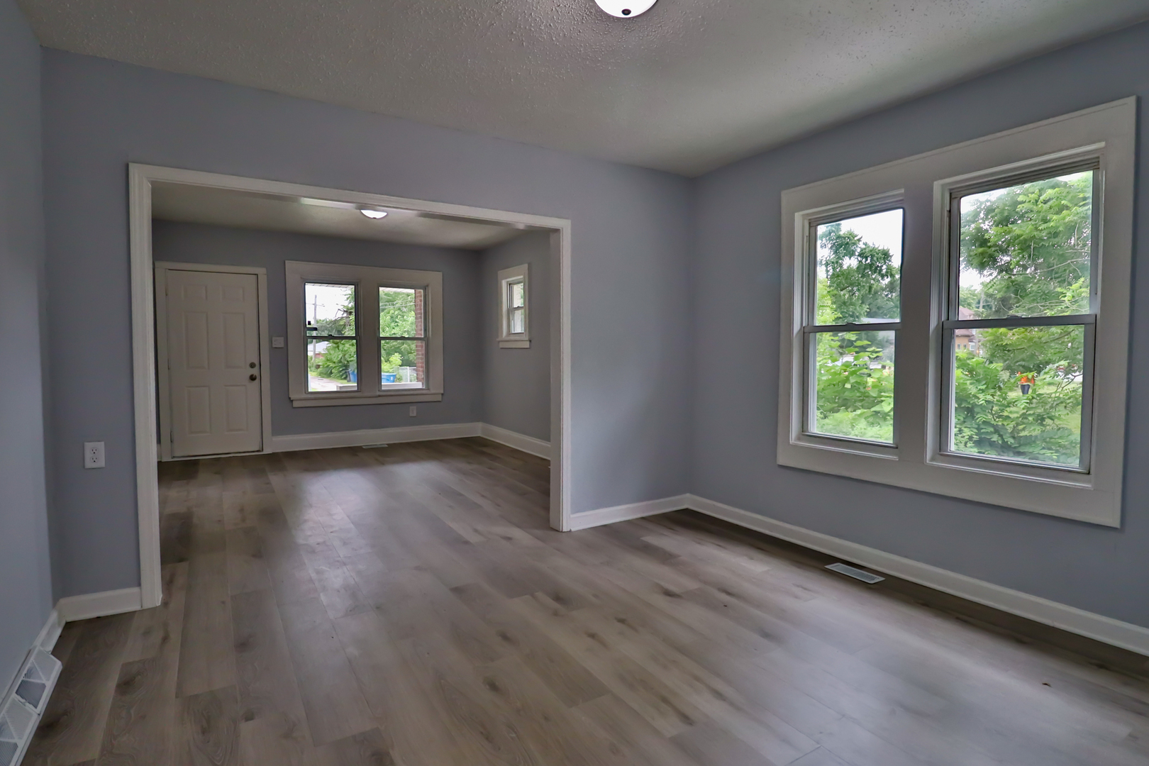 15032 Marshfield Avenue, Harvey, IL 60426