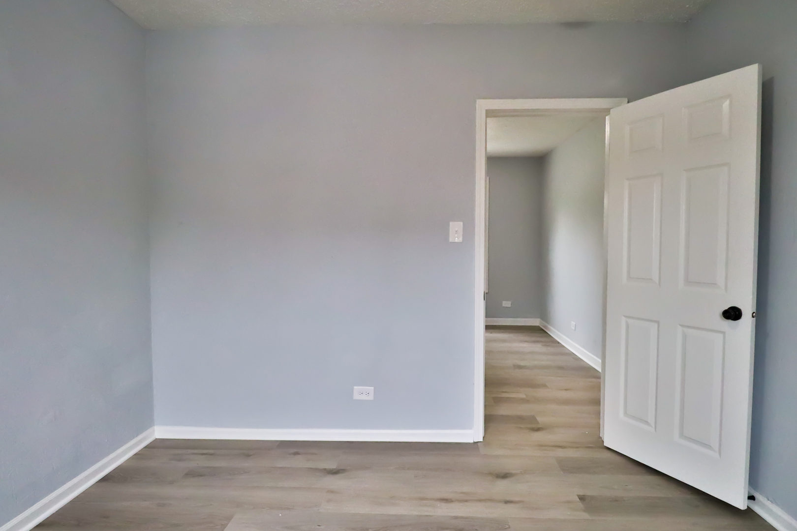 15032 Marshfield Avenue, Harvey, IL 60426