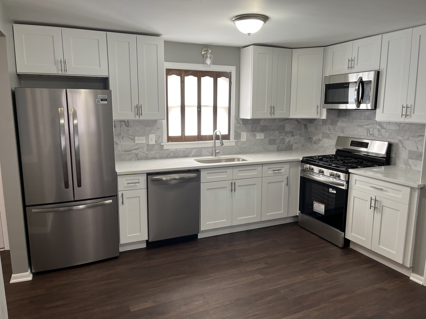 618 MARQUETTE Avenue, Calumet City, IL 60409