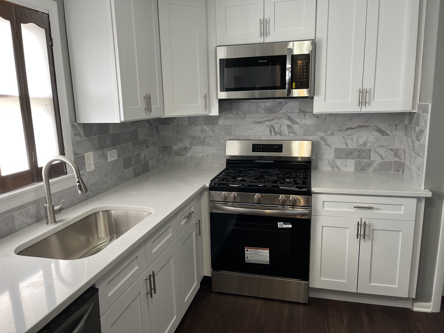 618 MARQUETTE Avenue, Calumet City, IL 60409