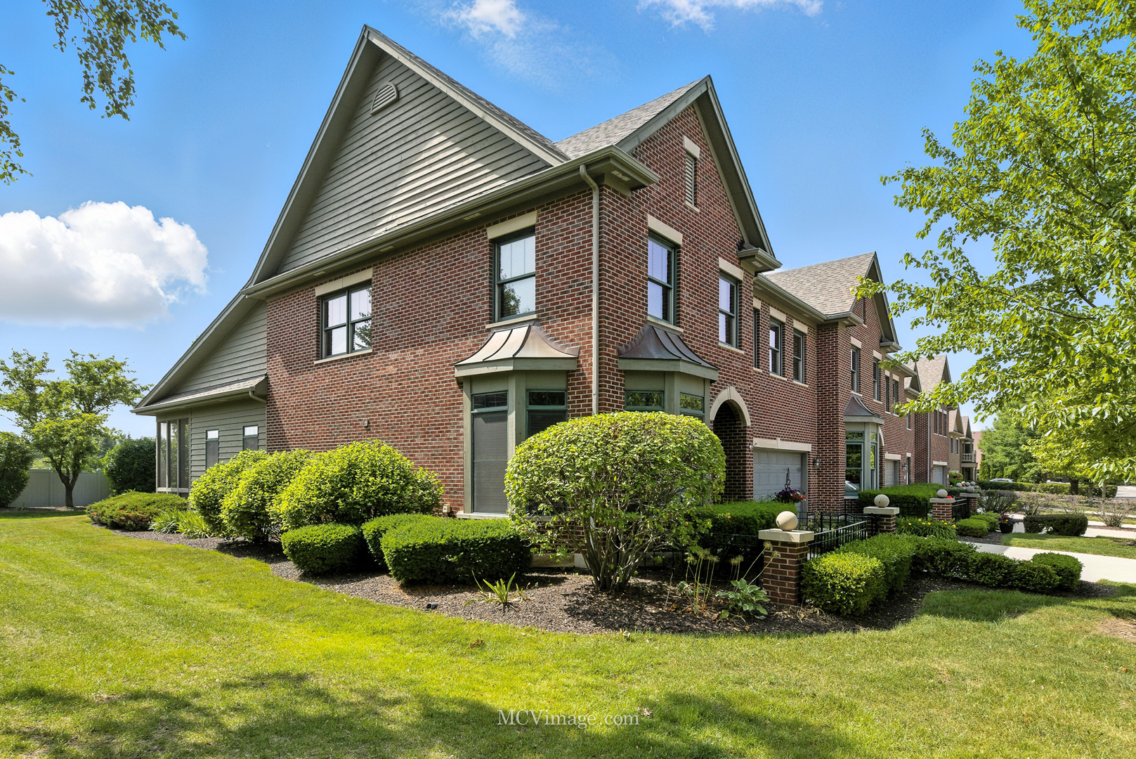 21730 Higley Lane, Frankfort, IL 60423