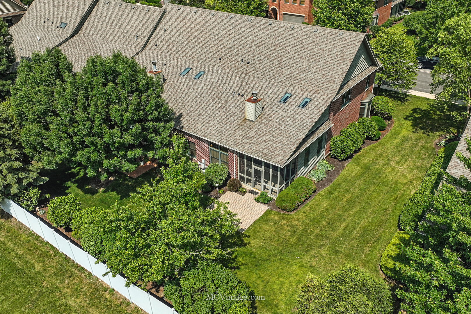 21730 Higley Lane, Frankfort, IL 60423