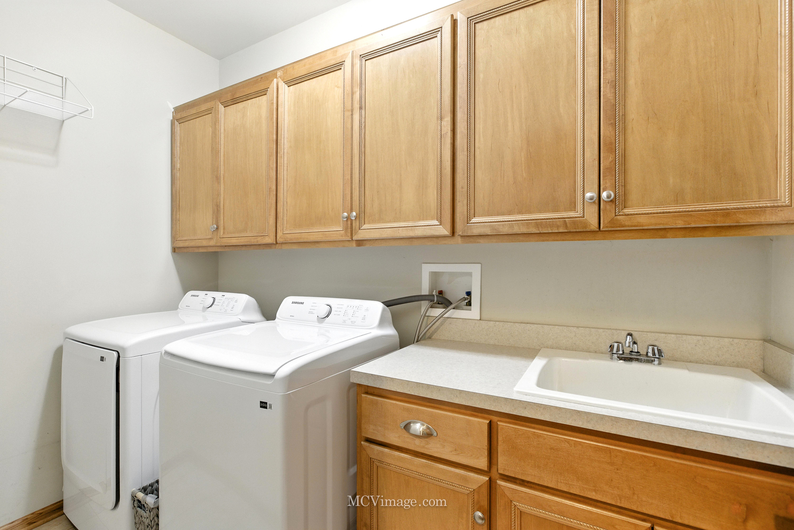 21730 Higley Lane, Frankfort, IL 60423