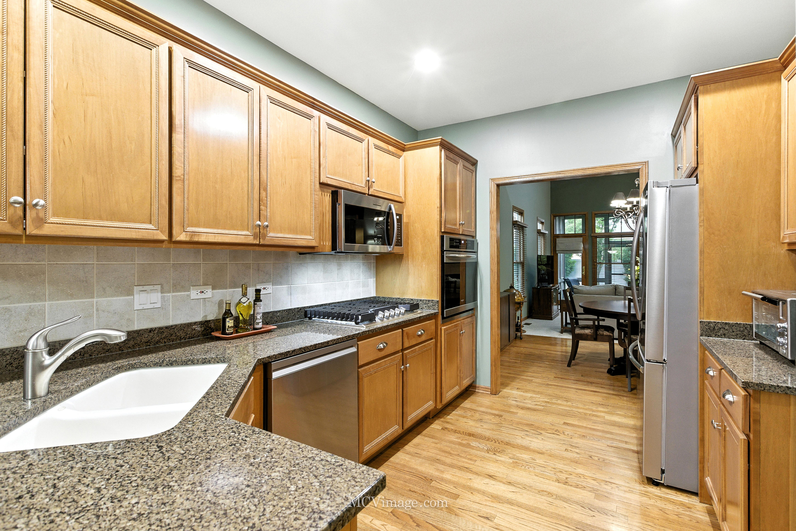21730 Higley Lane, Frankfort, IL 60423