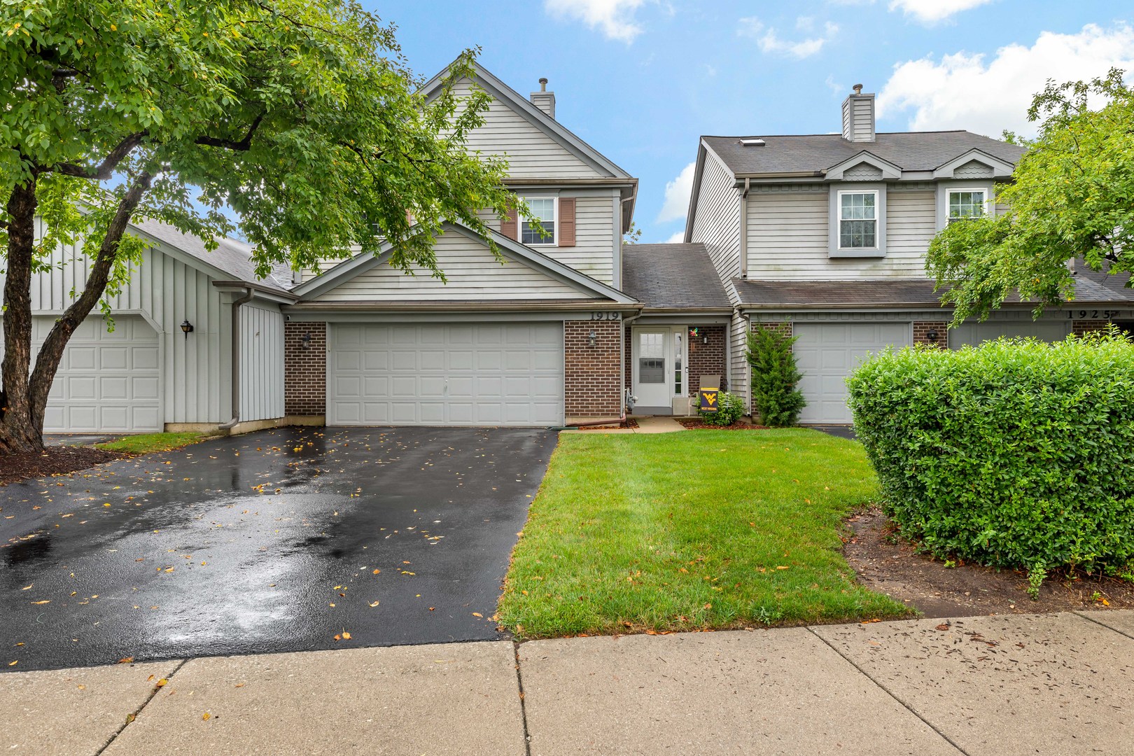 1919 Prentiss Drive, Downers Grove, IL 60516