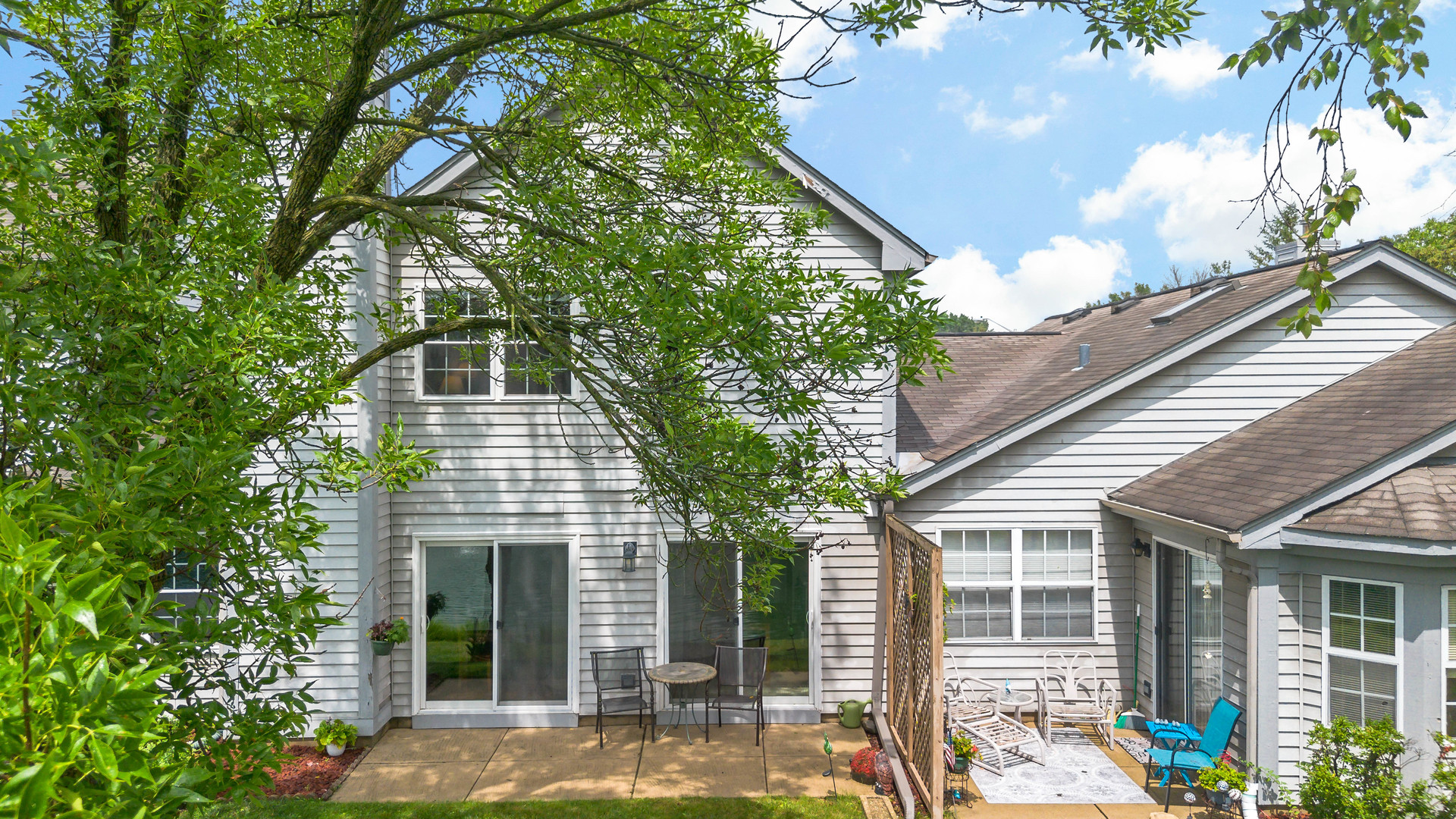 1919 Prentiss Drive, Downers Grove, IL 60516