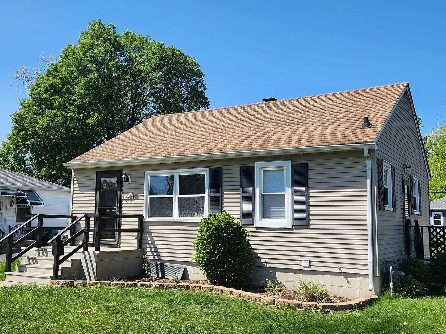 1301 Schriber Avenue, Joliet, IL 60435