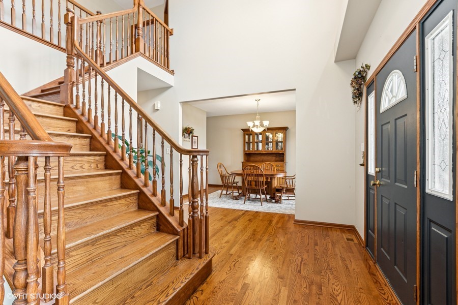 8824 Brown Lane, Tinley Park, IL 60487