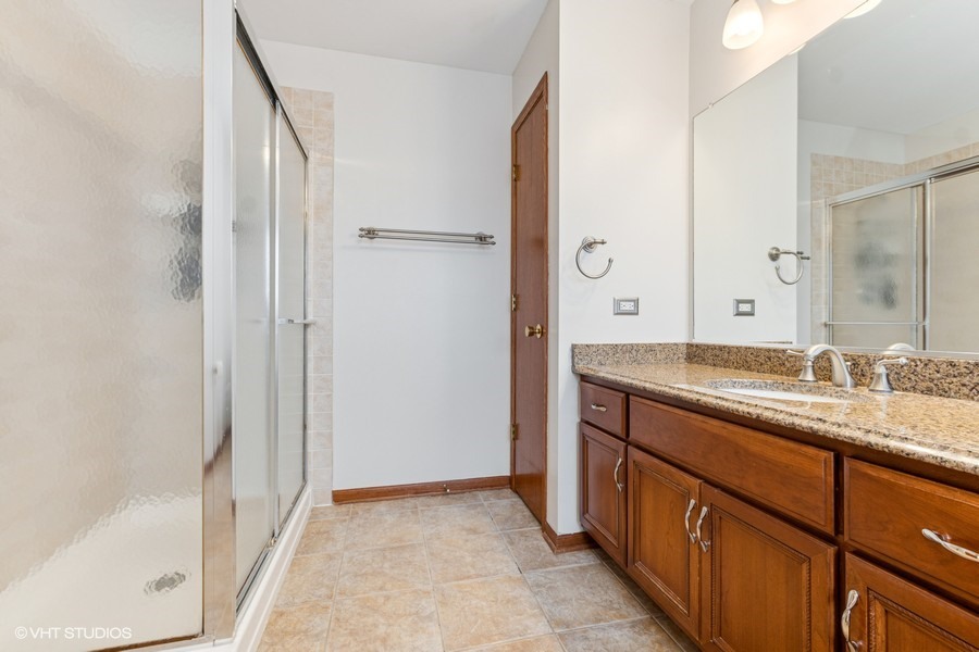 8824 Brown Lane, Tinley Park, IL 60487