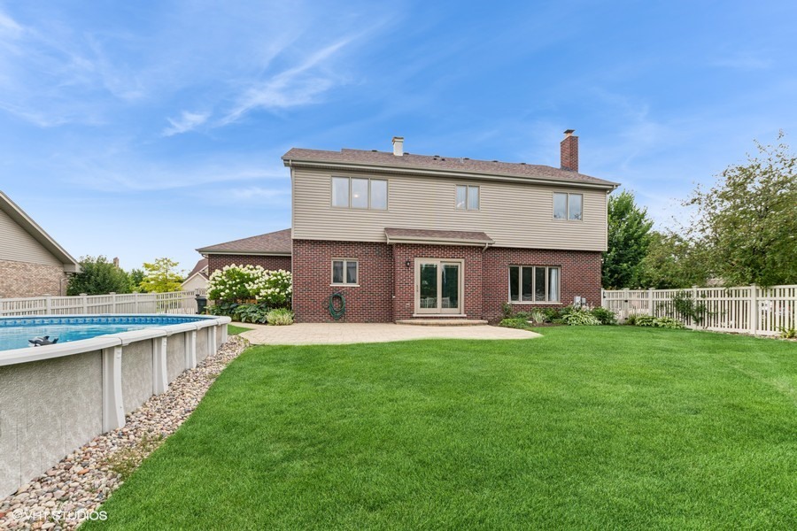 8824 Brown Lane, Tinley Park, IL 60487