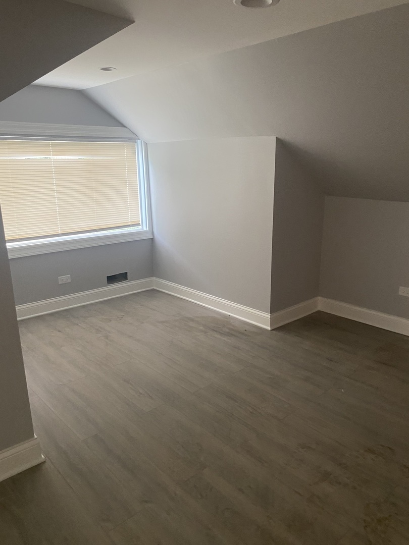 12053 S Michigan Avenue, Chicago, IL 60628