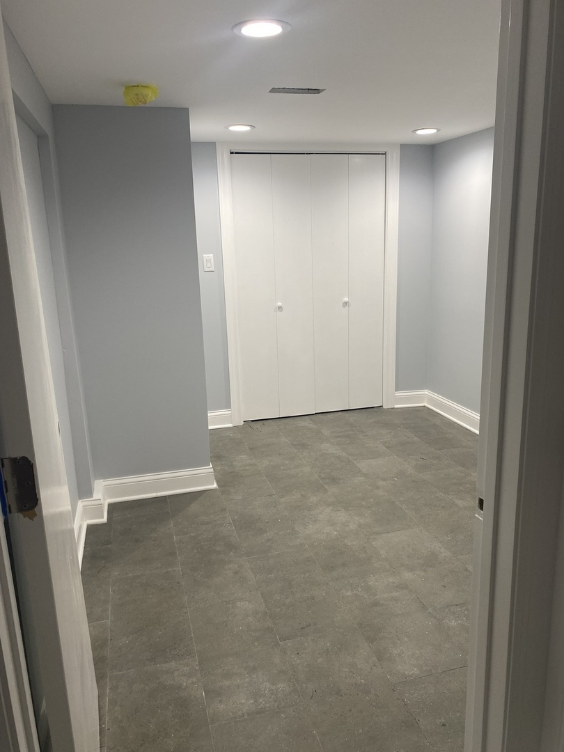 12053 S Michigan Avenue, Chicago, IL 60628