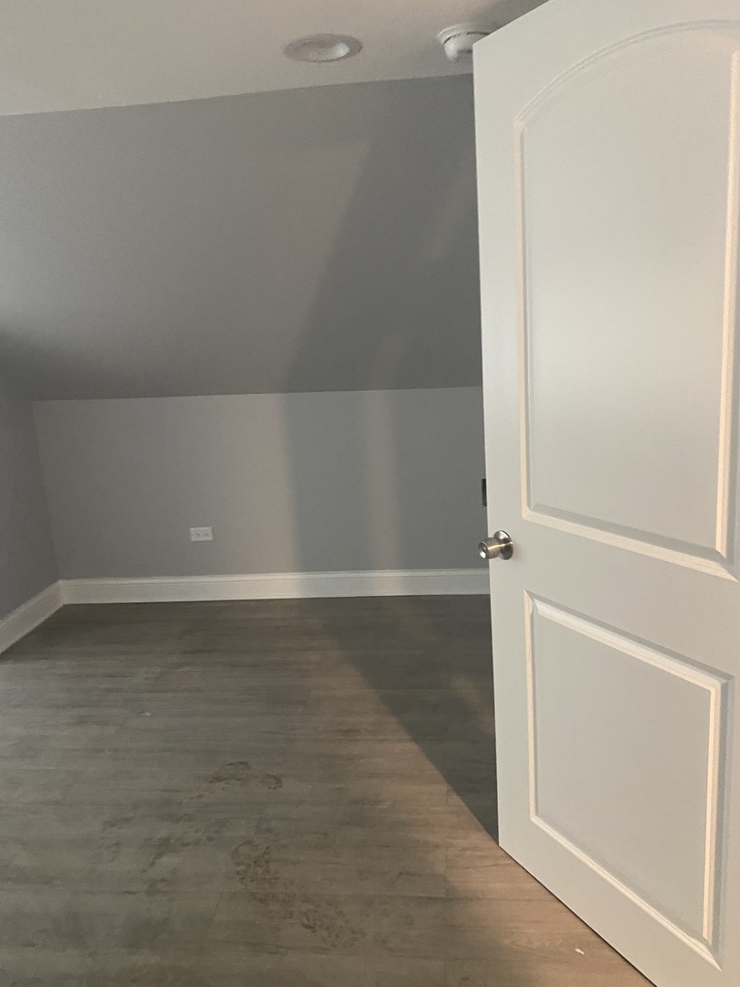 12053 S Michigan Avenue, Chicago, IL 60628